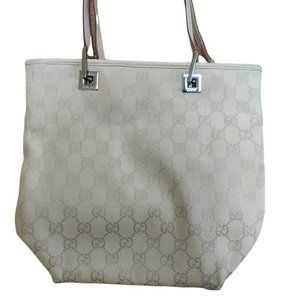 Gucci GG Ivory Canvas Handbag***